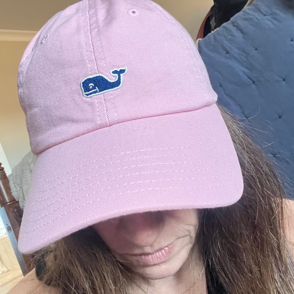 Charming Pink Vineyard Vines Embroidered Cap
